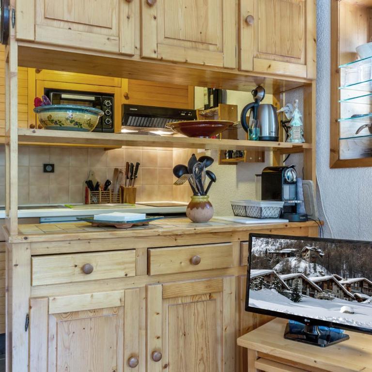 Appartement skis aux pieds avec parking et wifi à Val-d'Isère - FR-1-694-229 - Appartement - 9