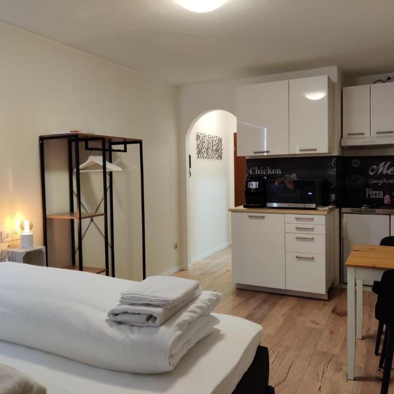 Schicke Wohnungen in Stadtnähe - Studio 44 with double bed - 10
