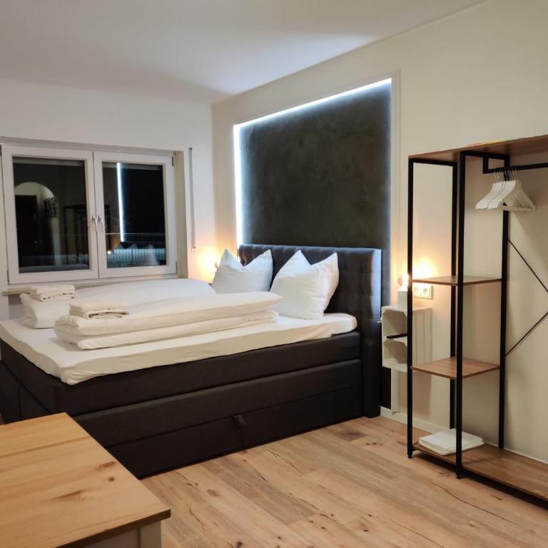 Schicke Wohnungen in Stadtnähe - Studio 44 with double bed - 1