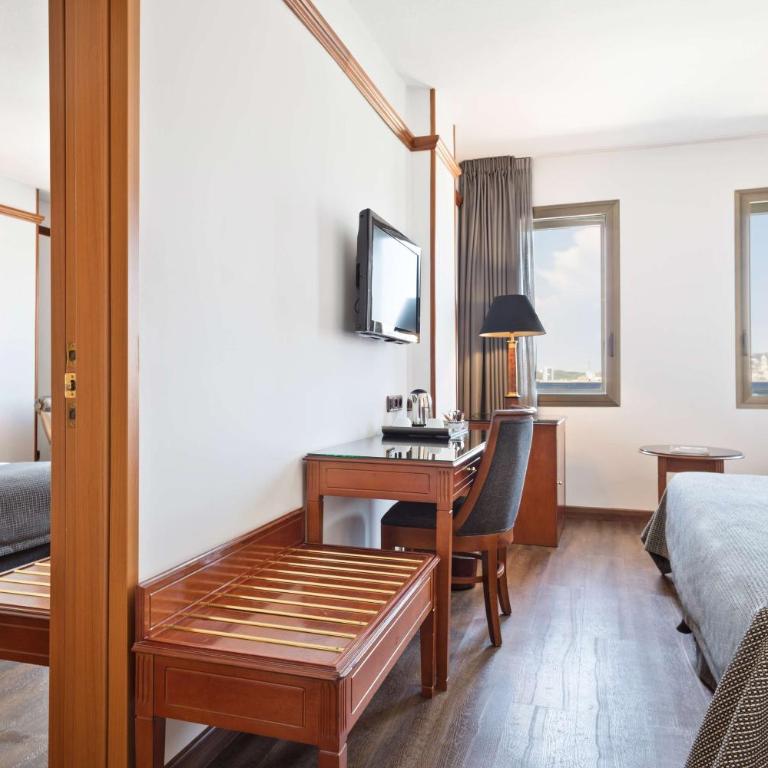 Best Western Premier CMC Girona - Habitación Doble Superior - 4