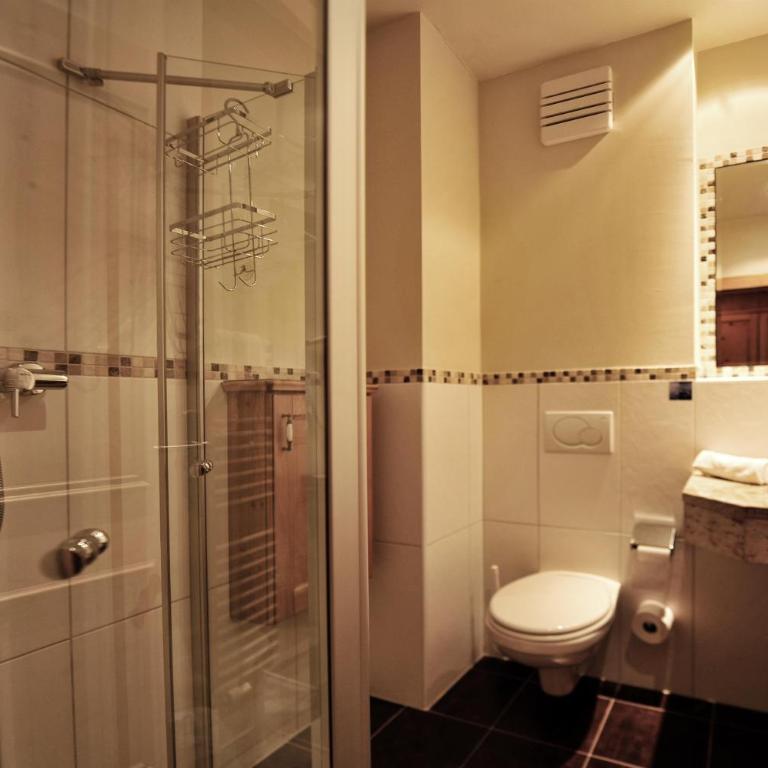 Fischerwirt am See - Doppelzimmer mit Balkon - 4
