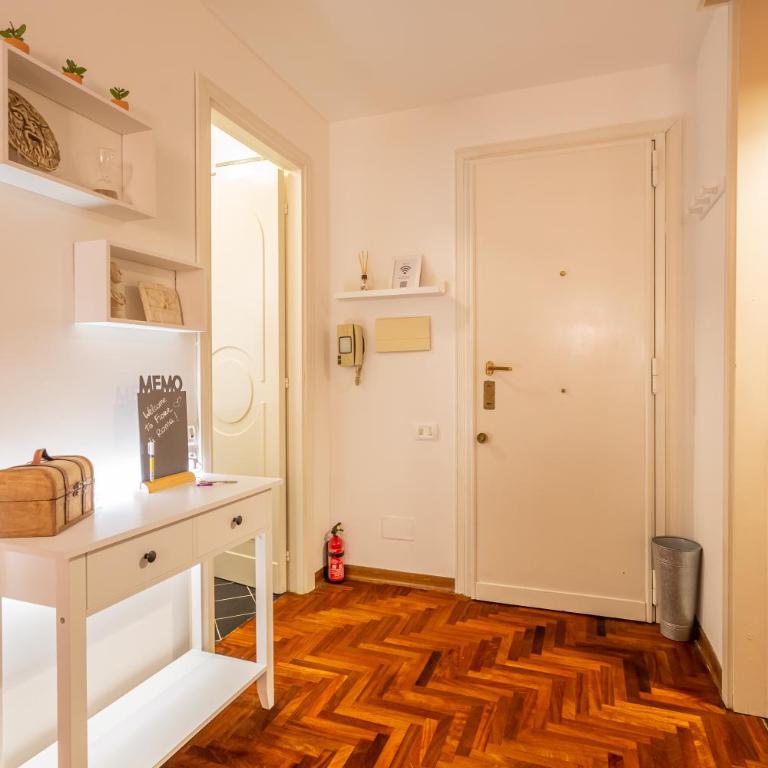 Rome Bloom - Colosseo - Appartamento con 1 Camera da Letto - 14