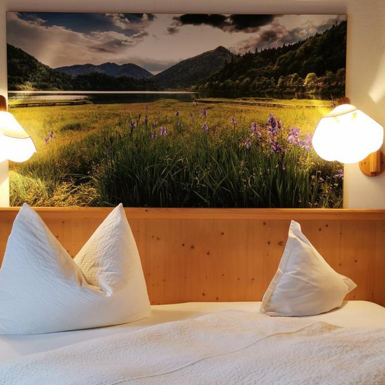 Menkenhof - Doppelzimmer mit Bergblick - 1