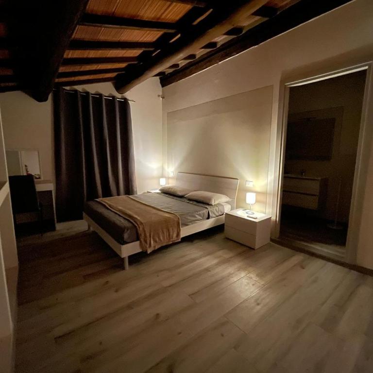 Rent room Iacopo - Camera Tripla con Bagno Privato - 1