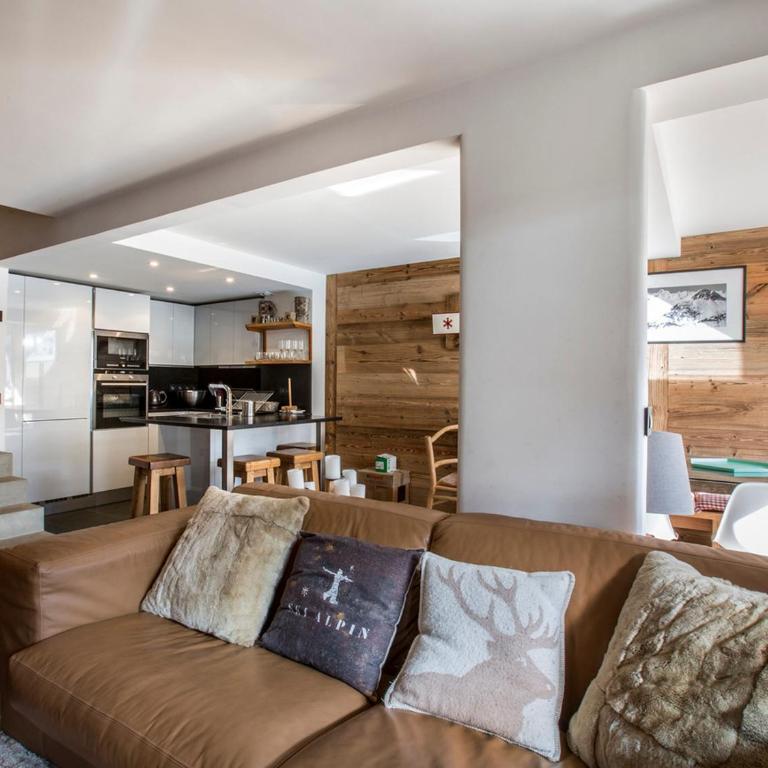 Appartement duplex haut de gamme avec cheminée au cœur de Val-d'Isère, proche des pistes et commodités - FR-1-694-104 - Appartement - 6
