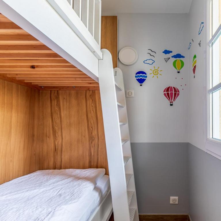 Disneyland Appartements familial avec piscine intérieur chauffé, parking gratuit A 5 minutes des parcs - Apartment mit 1 Schlafzimmer - 3