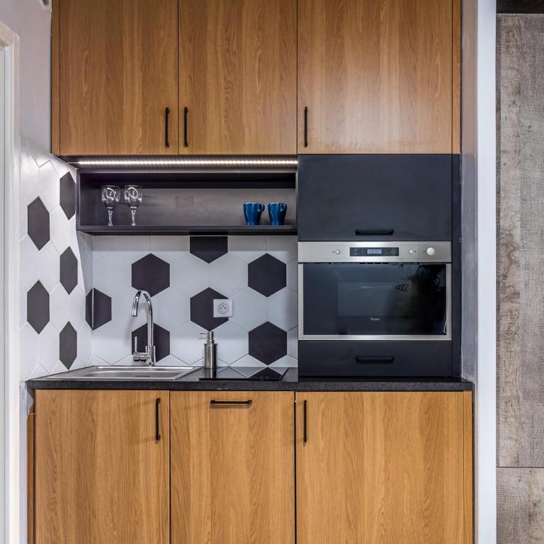 Disneyland Appartements familial avec piscine intérieur chauffé, parking gratuit A 5 minutes des parcs - Apartment mit 1 Schlafzimmer - 24