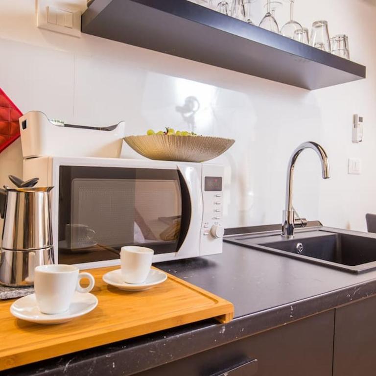 Girolamo's Jacuzzi place - Appartamento con 1 Camera da Letto - 10