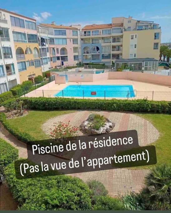 Appartement 6 personnes avec piscine secteur Richelieu, à 400m de la plage et à 650m du centre port - Two-Bedroom Apartment - 15