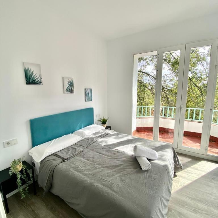 Los Almendros - Free Parking - Apartment with Terrace - 2