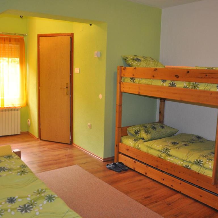Guest House Majstorovic - Klasična Trokrevetna Soba - 11