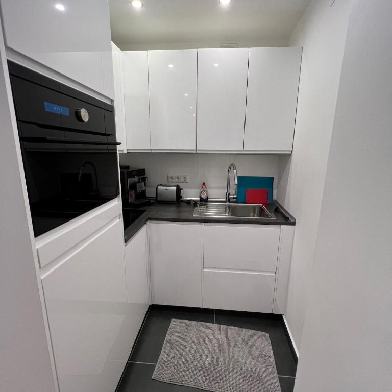 Lovely Apartment close to the Heart of Nürnberg - Appartamento con 1 Camera da Letto - 6