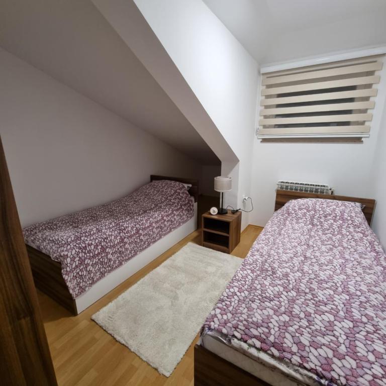 Apartmani Kokotović - Two-Bedroom Apartment - 10