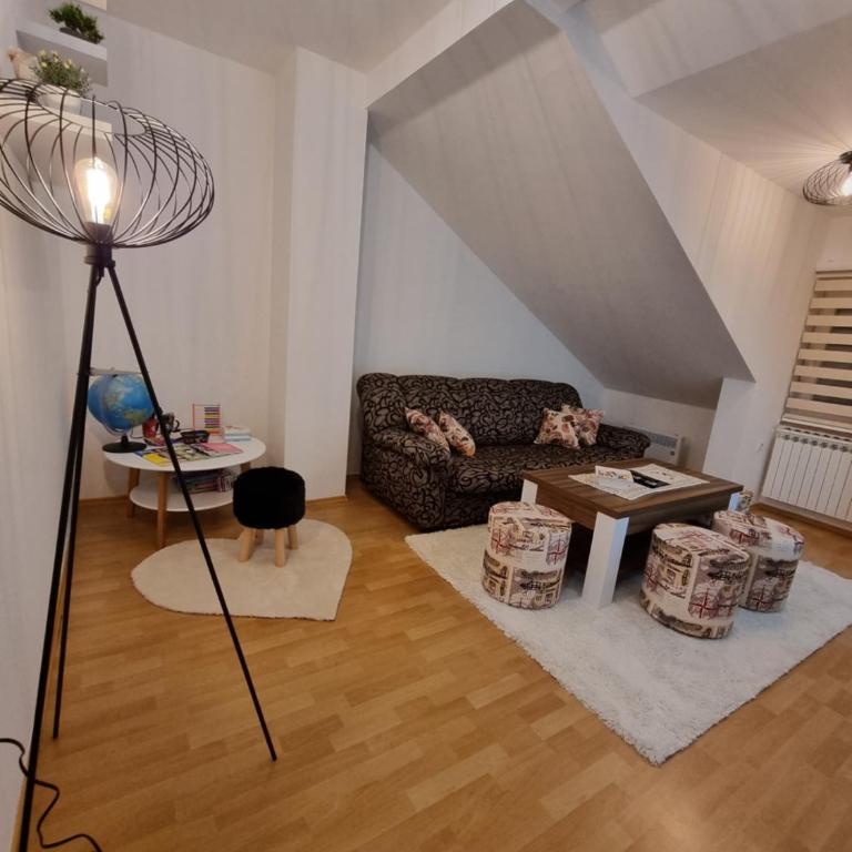 Apartmani Kokotović - Two-Bedroom Apartment - 9