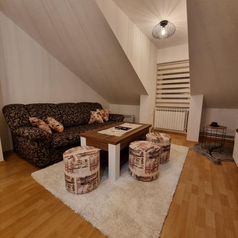 Apartmani Kokotović - Two-Bedroom Apartment - 13