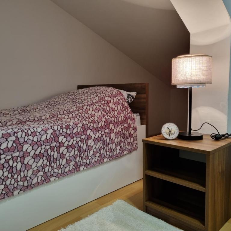 Apartmani Kokotović - Two-Bedroom Apartment - 12