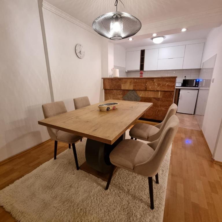 Apartmani Kokotović - Two-Bedroom Apartment - 2