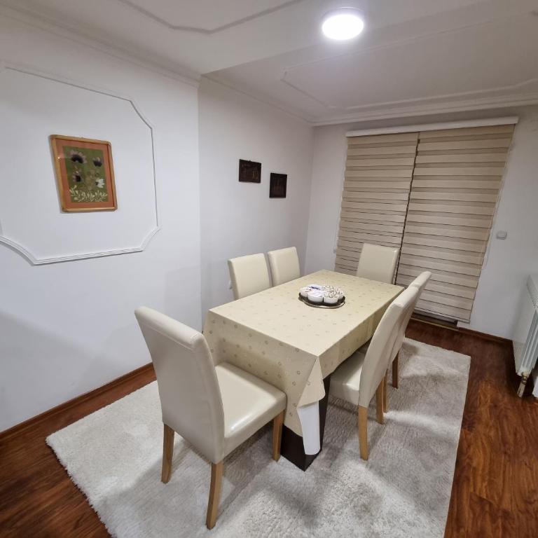 Apartmani Kokotović - Two-Bedroom Apartment - 1