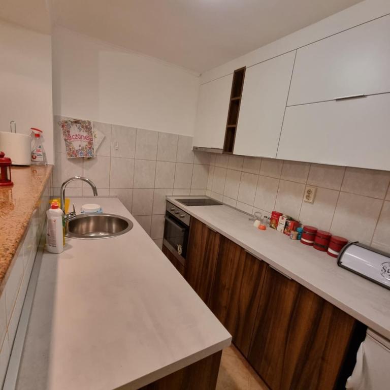 Apartmani Kokotović - Two-Bedroom Apartment - 8