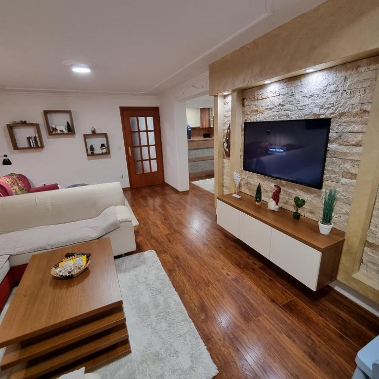 Apartmani Kokotović - Two-Bedroom Apartment - 12