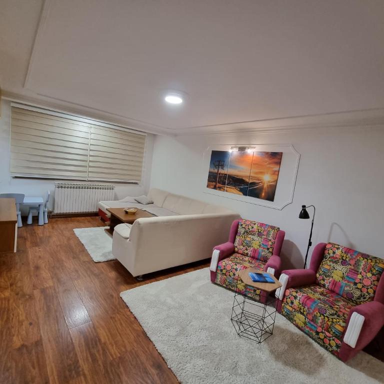 Apartmani Kokotović - Two-Bedroom Apartment - 13