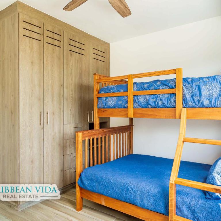 Stylish & bright contemporary 3BD I Pool! - Three-Bedroom House - 21