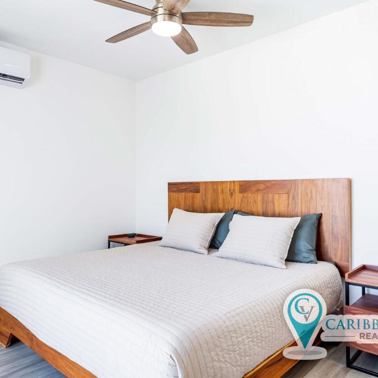 Stylish & bright contemporary 3BD I Pool! - Three-Bedroom House - 31