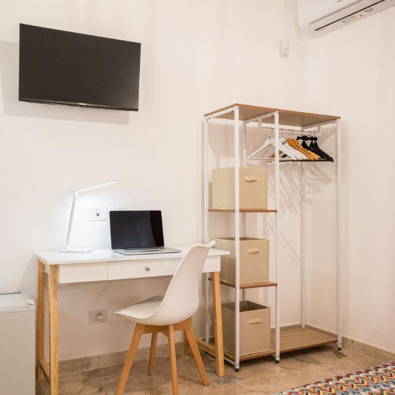 Il gabbiano a Ballarò - Double Room with Private Bathroom - 4