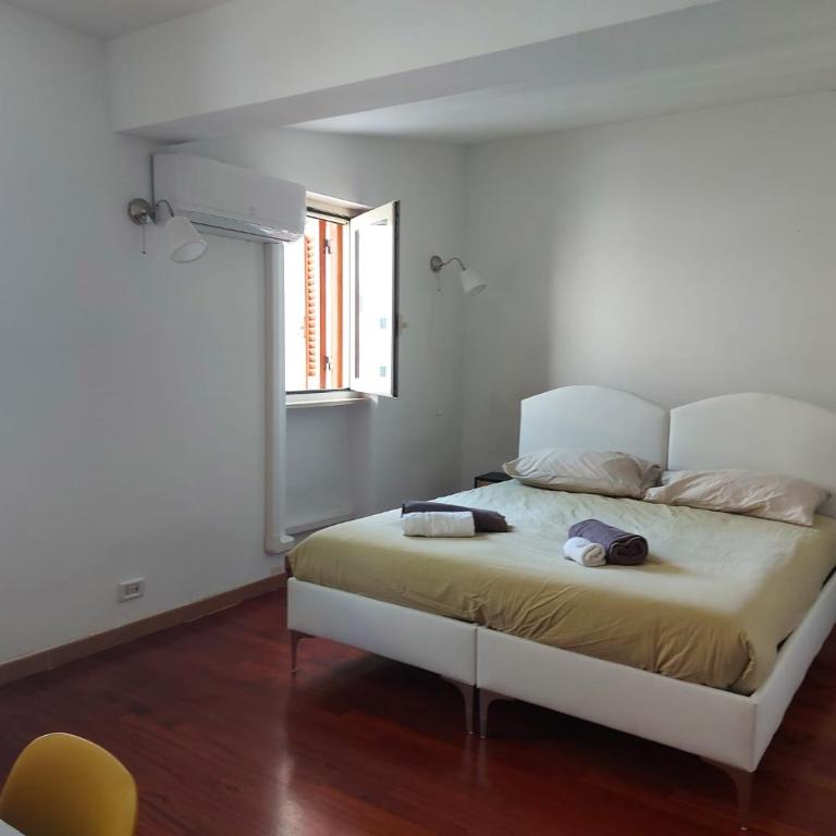 Benedetto Cairoli Guest House - Double or Twin Room - 2