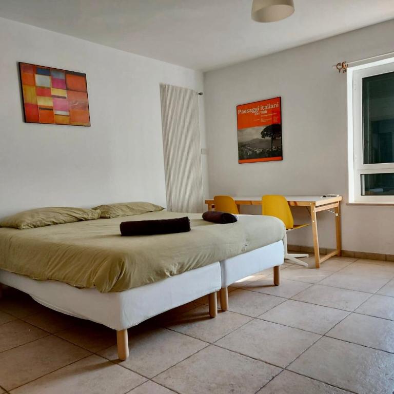 Benedetto Cairoli Guest House - Triple Room with Private Bathroom - 16