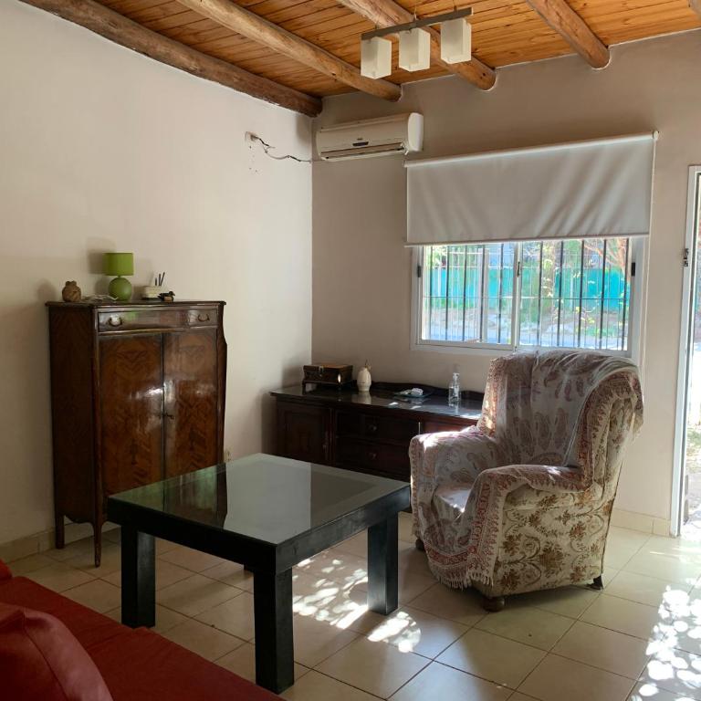 Rivadavia San Juan casa en alquiler cotización oficial - Casa de 2 dormitorios - 3