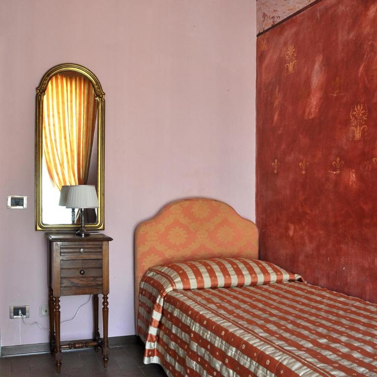 Residenza Cantagalli - Twin Room with Private External Bathroom - 2