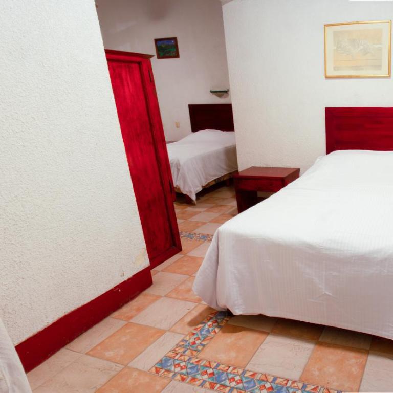 Hotel Nueva Antequera - Familiensuite mit Balkon - 1
