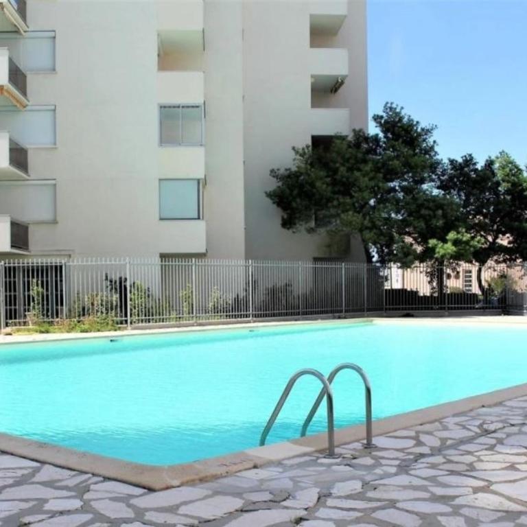 Appartement avec Piscine et Parking Privé - Arcachon, Port de Plaisance - FR-1-319-93 - Apartment (4 Adults) - 1