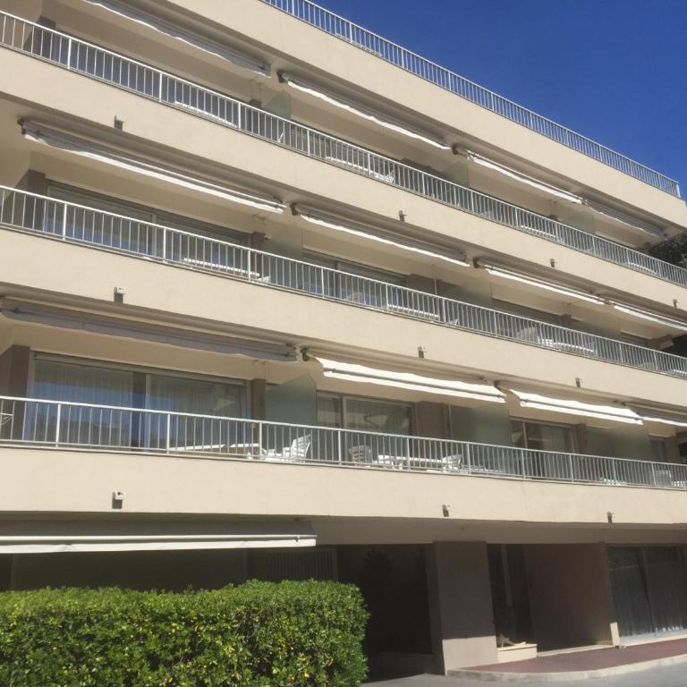 Appartement 2 Pièces avec Balcon, Climatisé, Proche Plage et Centre-Ville - FR-1-466A-2 - Apartment (4 Erwachsene) - 8