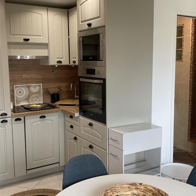Cabourg: Appartement 3P à 200m de la plage, 2 chambres, balcon, internet - FR-1-487-277 - Appartamento (4 Adulti) - 7