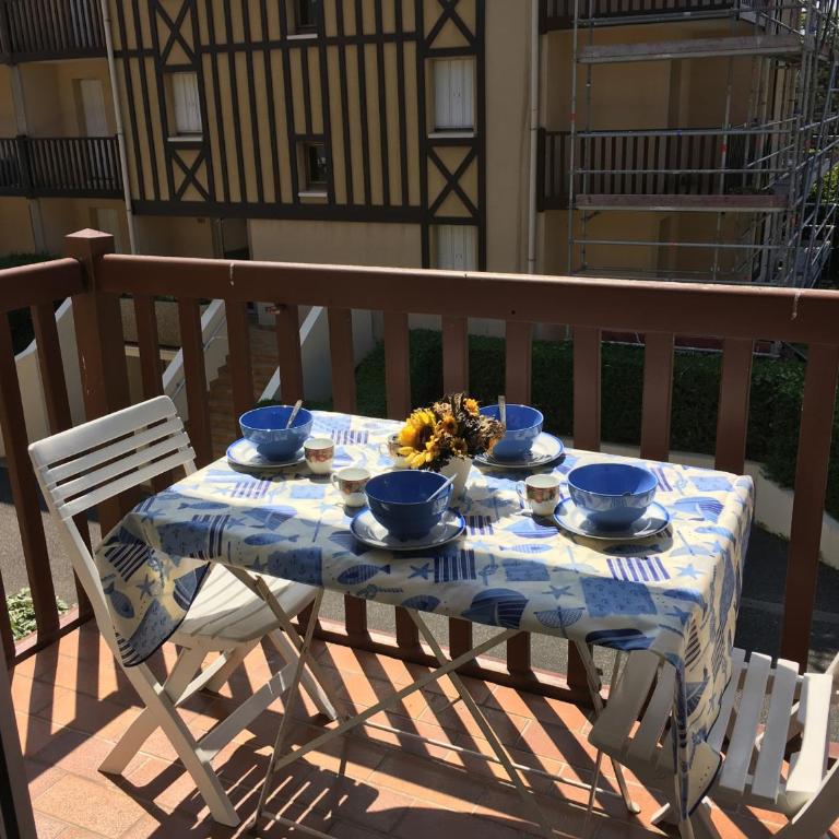 Appartement 2 pièces à Cabourg - Proche plage et centre-ville, balcon et parking privé - FR-1-487-300 - Appartement (4 Adultes) - 5