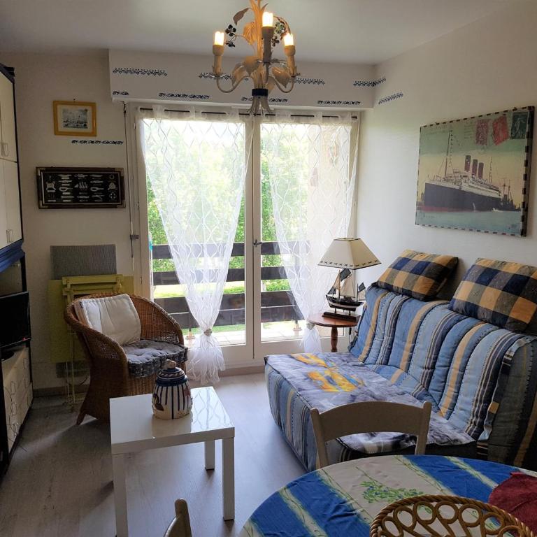 Charmant T2 avec Balcon, à 2 Pas de l'Hippodrome de Cabourg, Parking Privatif - FR-1-487-290 - Appartamento (4 Adulti) - 1