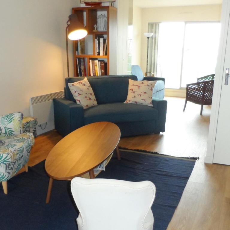 Cabourg : Appartement moderne 4/5 pièces, accès plage, 8 pers, jardin et terrasse, parking, WIFI - FR-1-487-304 - Apartment (8 Adults) - 2