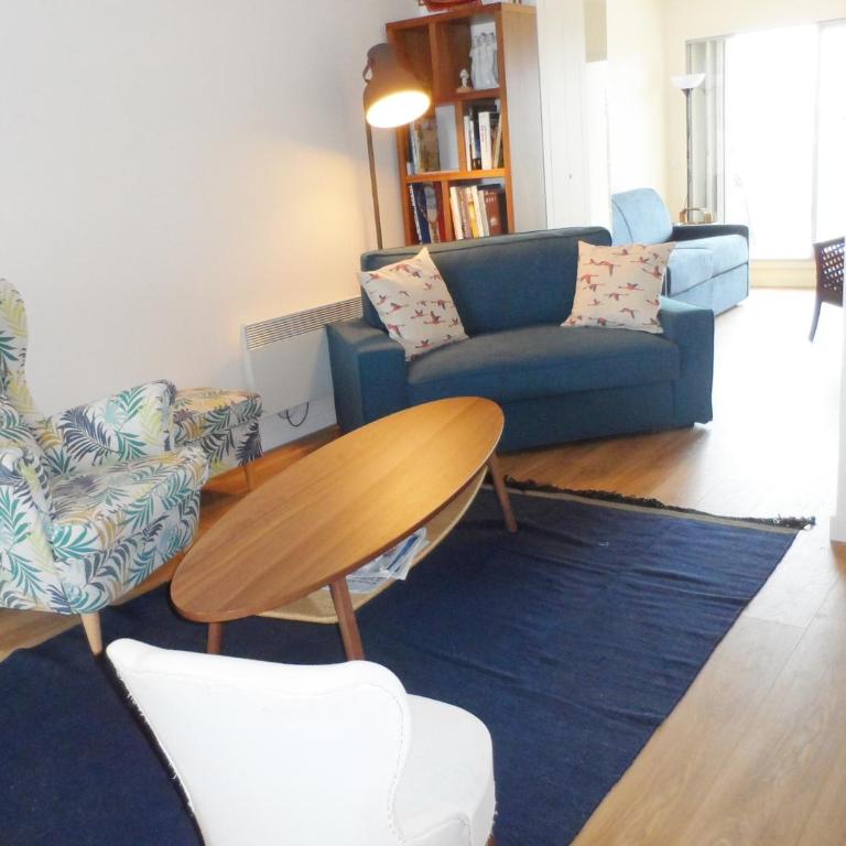 Cabourg : Appartement moderne 4/5 pièces, accès plage, 8 pers, jardin et terrasse, parking, WIFI - FR-1-487-304 - Apartment (8 Adults) - 3