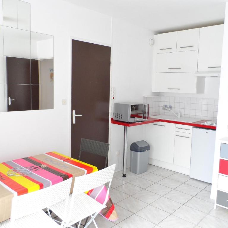 Appartement 2 pièces avec balcon ensoleillé près de l'hippodrome de Cabourg - FR-1-487-297 - Appartamento (4 Adulti) - 2