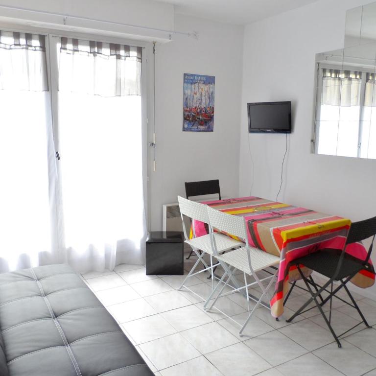 Appartement 2 pièces avec balcon ensoleillé près de l'hippodrome de Cabourg - FR-1-487-297 - Appartamento (4 Adulti) - 1