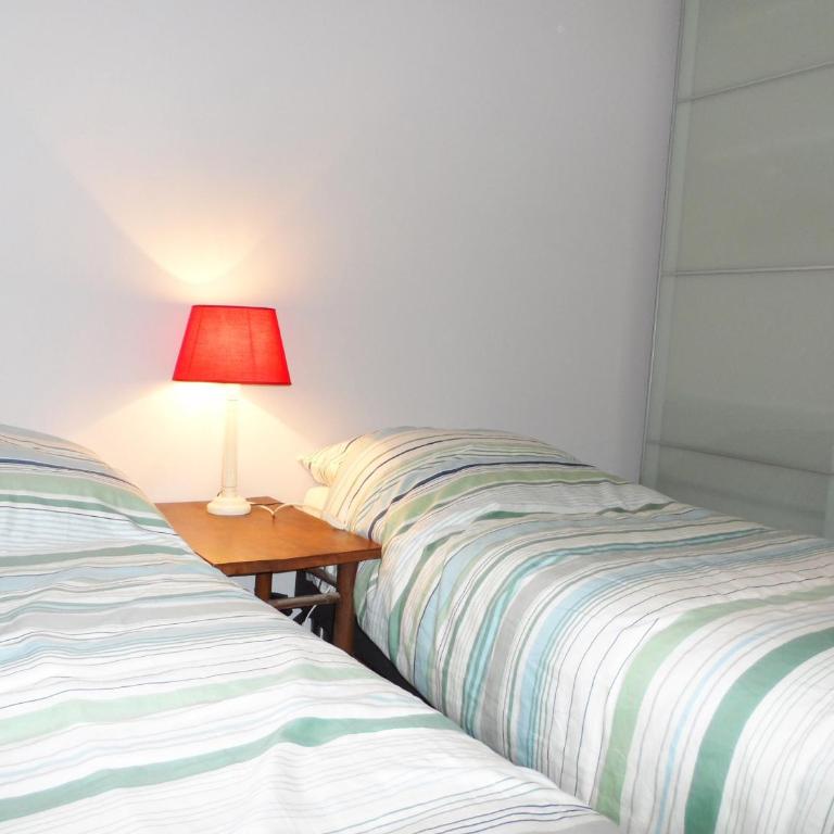 Cabourg : Appartement moderne 4/5 pièces, accès plage, 8 pers, jardin et terrasse, parking, WIFI - FR-1-487-304 - Apartment (8 Adults) - 12