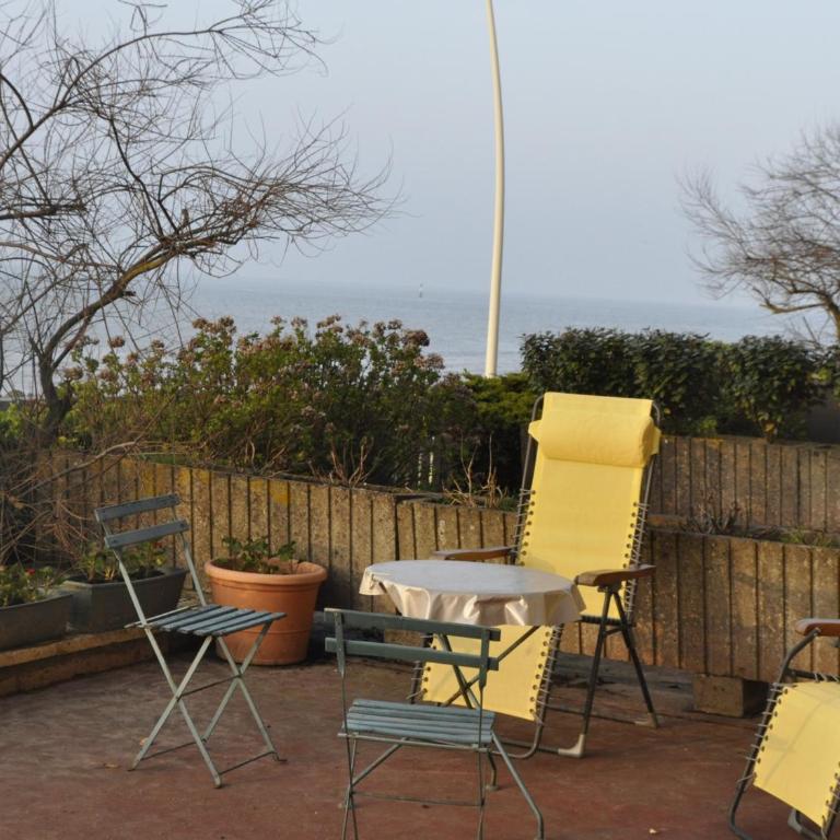 Cabourg : Appartement moderne 4/5 pièces, accès plage, 8 pers, jardin et terrasse, parking, WIFI - FR-1-487-304 - Apartment (8 Adults) - 17