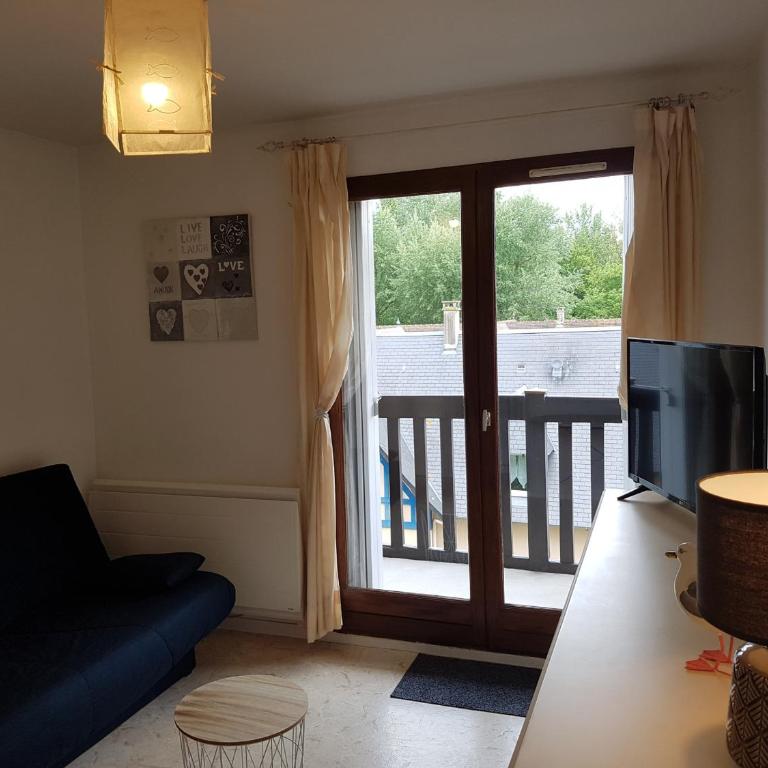 Charmant T2 à Cabourg, proche plage et centre-ville, balcon et parking gratuit - FR-1-487-312 - Apartment (4 Adults) - 5
