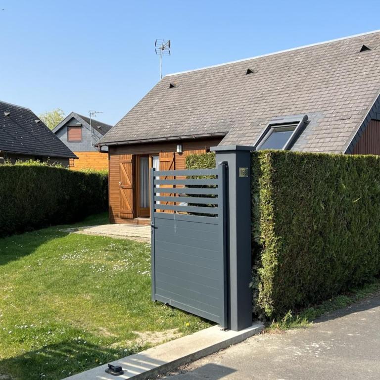 Chalet 4 pièces à Cabourg avec jardin, proche piscine et tennis, idéal pour familles, 6 pers. max - FR-1-487-325 - Chalet (6 Adultes) - 1