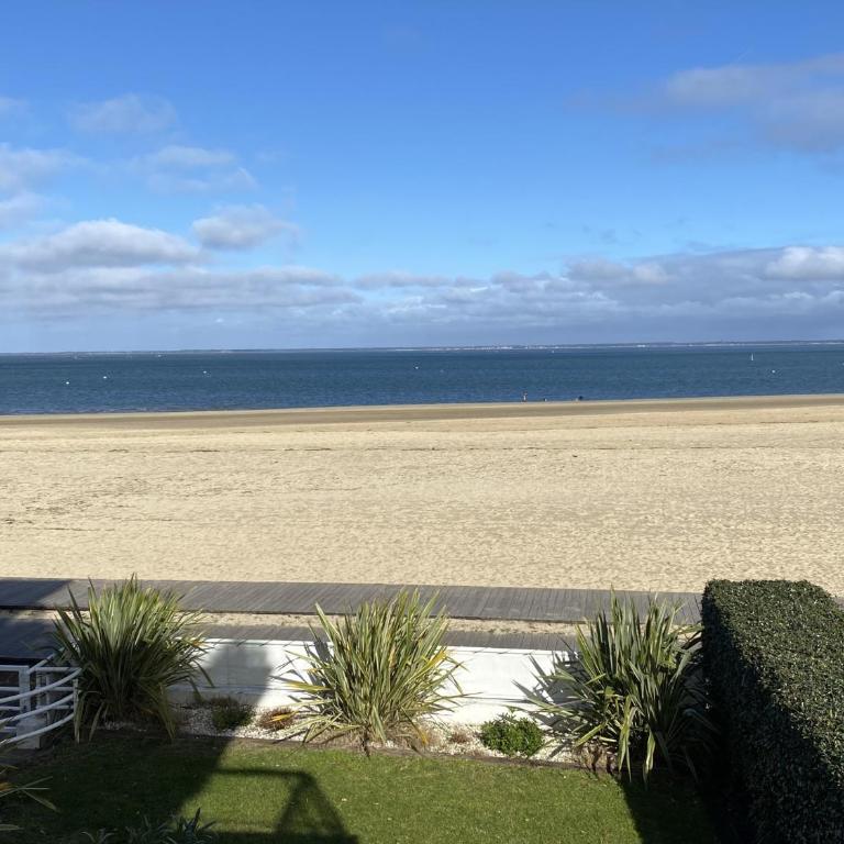 T3 à Arcachon avec vue mer, parking privé et Wi-Fi - FR-1-374-180 - Apartment - 16