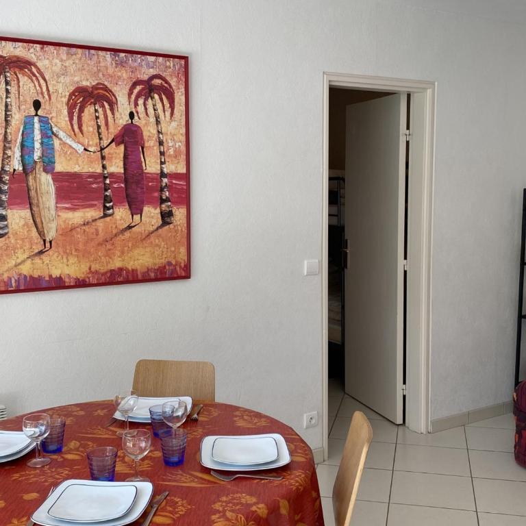 Cabourg : Studio Rez-de-Jardin Proche Plage, Animaux Acceptés, TV, Wi-Fi Optionnel - FR-1-487-331 - Studio - 5