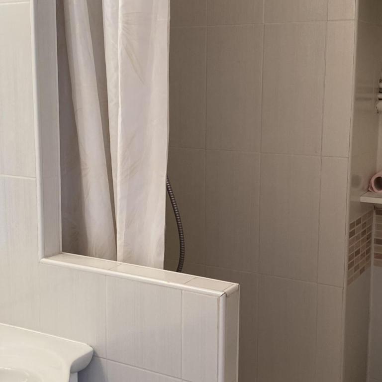Cabourg : Studio Rez-de-Jardin Proche Plage, Animaux Acceptés, TV, Wi-Fi Optionnel - FR-1-487-331 - Studio - 9