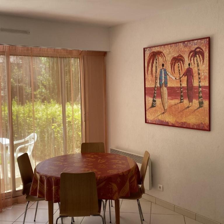 Cabourg : Studio Rez-de-Jardin Proche Plage, Animaux Acceptés, TV, Wi-Fi Optionnel - FR-1-487-331 - Studio - 10